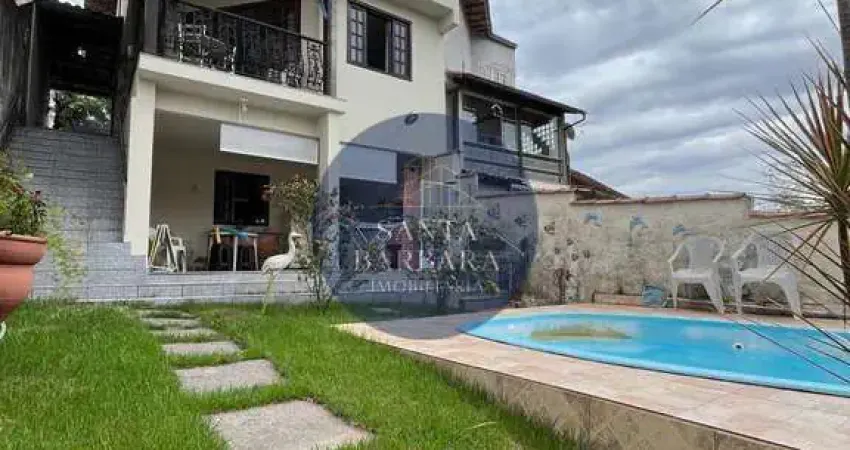 Casa com 3 quartos, Badu, Niterói - R$ 600 mil, Cod: 6236