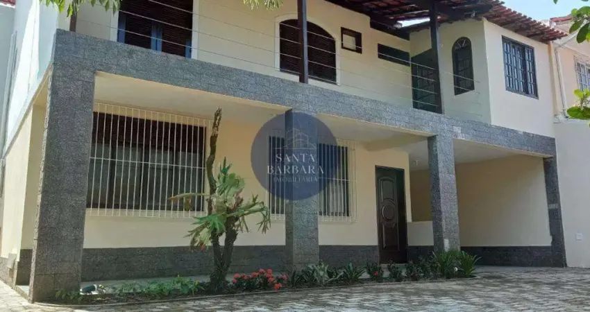 Casa com 5 dorms, Itaipu, Niterói - R$ 885 mil, Cod: 4124