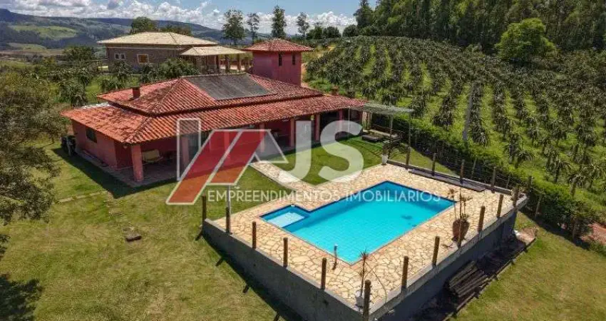 Chácara / sítio com 4 quartos para alugar no Moquem, Socorro