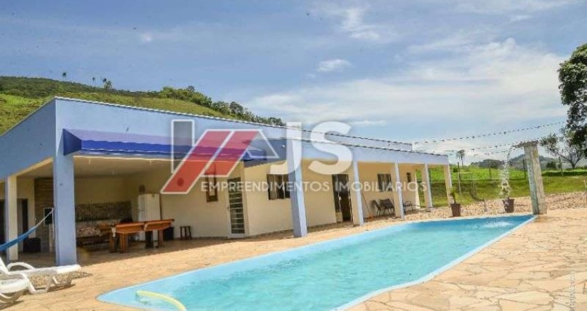 Chácara / sítio com 4 quartos para alugar no Centro, Socorro 