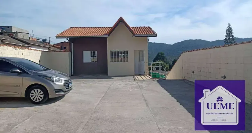 Village com 2 dormitórios à venda, 50 m² por R$ 190.000,00 - Botujuru - Mogi das Cruzes/SP