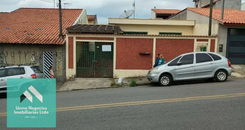 Vende-se Casa, 3 Dormitórios, 3 Banheiros, Com Garagem 250m² por R$ 450.000,00 – Jardim Cintia, Mogi das Cruzes
