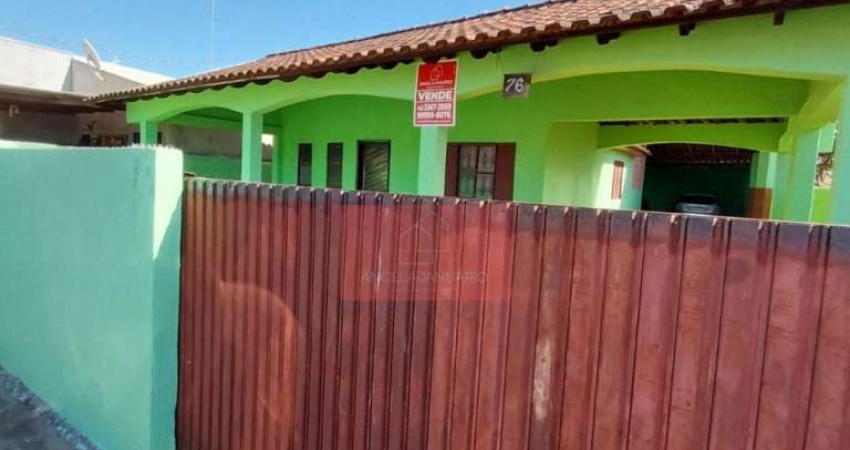 Casa com 3 quartos à venda na rua Aurélio Bocalão, 76, Santa Margarida, Bela Vista do Paraíso