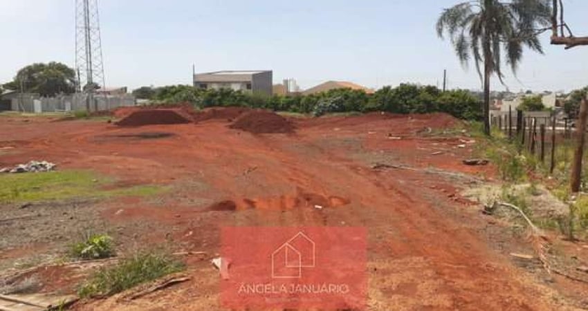 Terreno à venda na Avenida Aracy Soares Santos, s/n, Santiago, Londrina