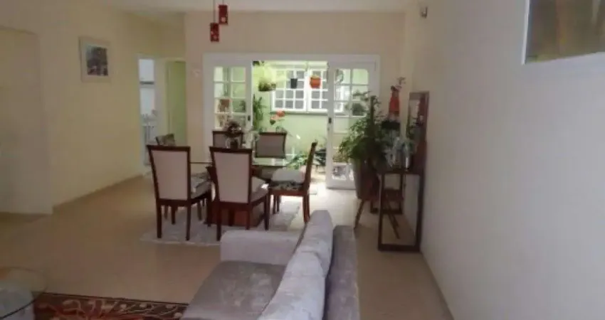 Casa com 3 quartos à venda na Vila Suissa, Mogi das Cruzes