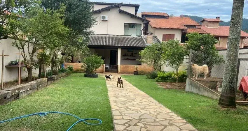 Casa com 3 quartos à venda na Vila Suissa, Mogi das Cruzes