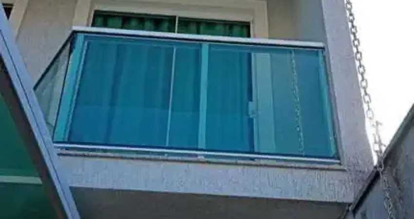Sobrado com 5 dormitórios à venda, 250 m² por R$ 1.100.000,00 - Jardim Quaresmeira II - Suzano/SP