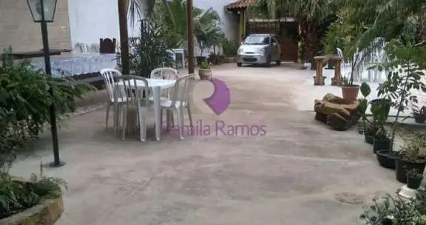 Casa com 4 quartos à venda na Vila Áurea, Poá