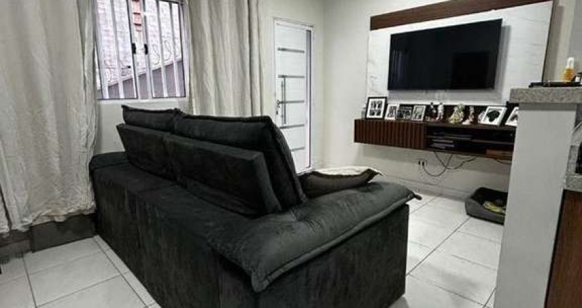 Sobrado com 2 dormitórios à venda, 71 m² por R$ 370.000,00 - Jardim São Pedro - Mogi das Cruzes/SP