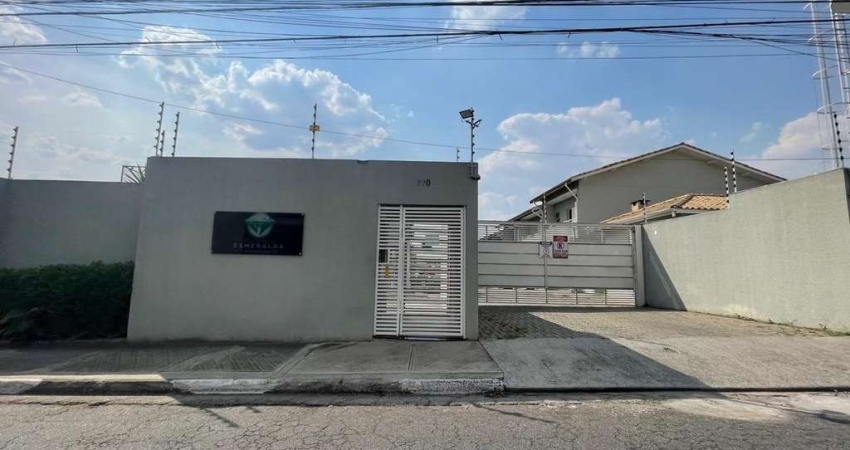 Sobrado com 3 dormitórios à venda, 116 m² por R$ 550.000,00 - Caxangá - Suzano/SP
