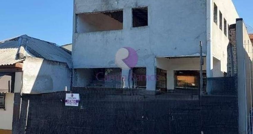 Casa à venda na Vila Júlia, Poá 