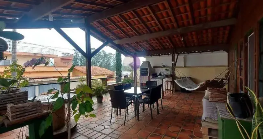 Casa com 3 quartos à venda na Vila Suissa, Mogi das Cruzes