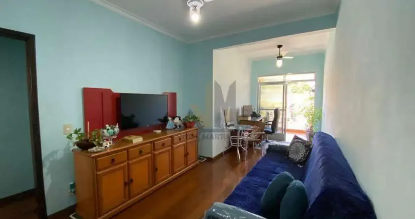 Apartamento a venda, frente com varanda e duas vagas de garagem na escritura!!