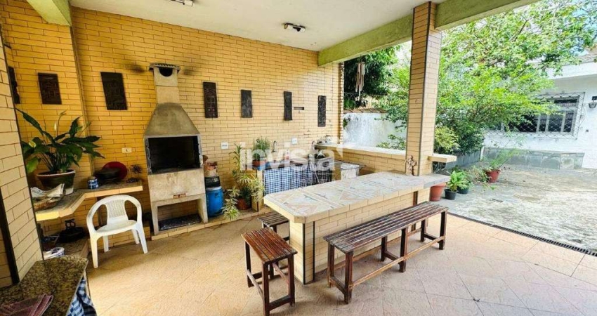 Casa com 7 quartos à venda no Boqueirão, Santos 