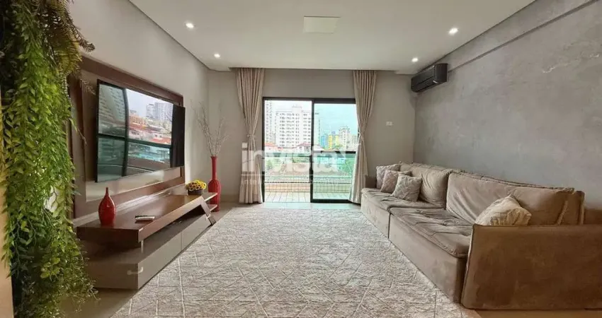 Apartamento reformado com 2 suítes, escritório, 1 vaga, lazer no Embaré em Santos