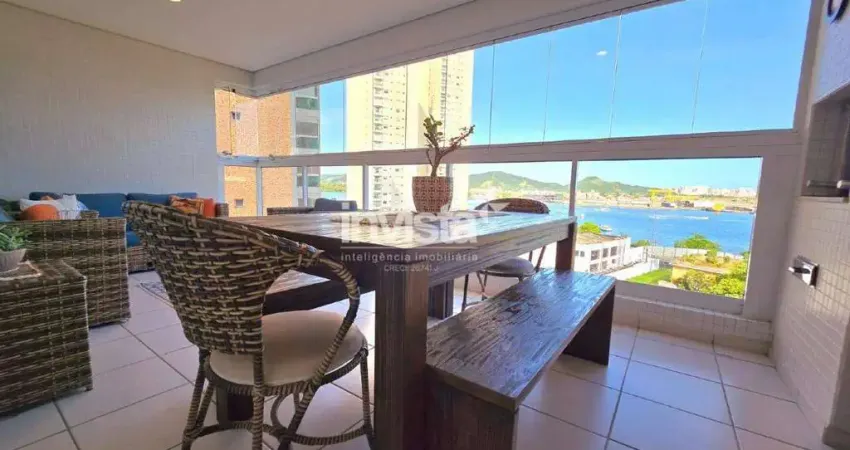 Apartamento à venda no bairro Ponta da Praia