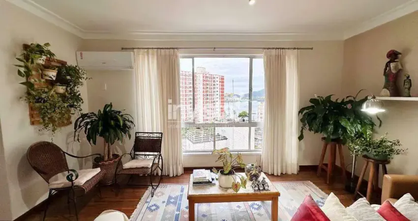 Apartamento à venda no bairro Ponta da Praia