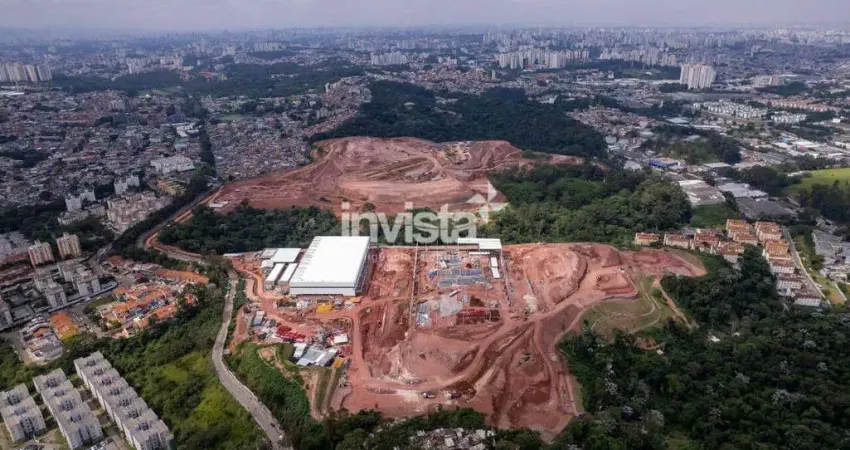 Barracão / Galpão / Depósito para alugar no Jardim Três Marias, Taboão da Serra 