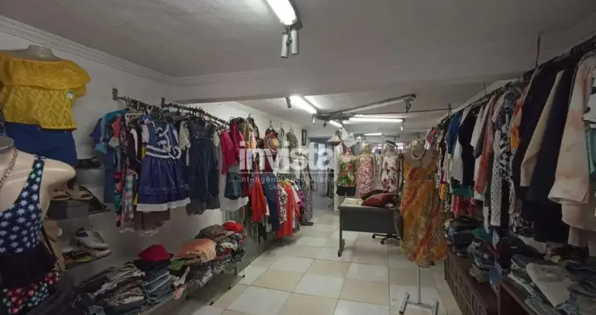 Loja para Alugar em Rua Comercial no bairro do Embaré em Santos