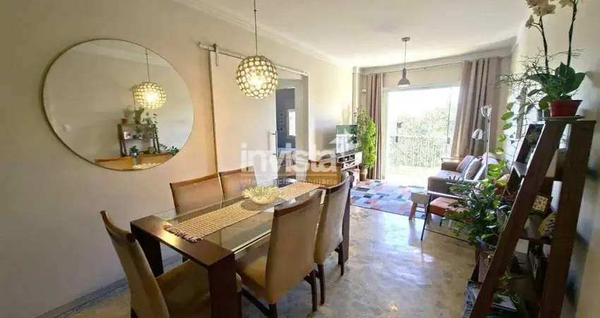 Apartamento com Varanda e Vista Livre na Ponta da Praia – Espaço, Conforto e Localização Perfeita