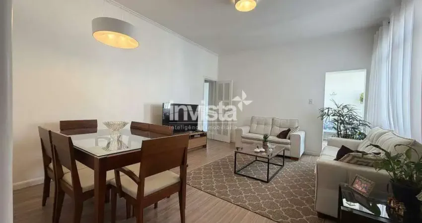 Gonzaga – 3 dormitórios, último andar, vista para o verde e a uma quadra da praia!