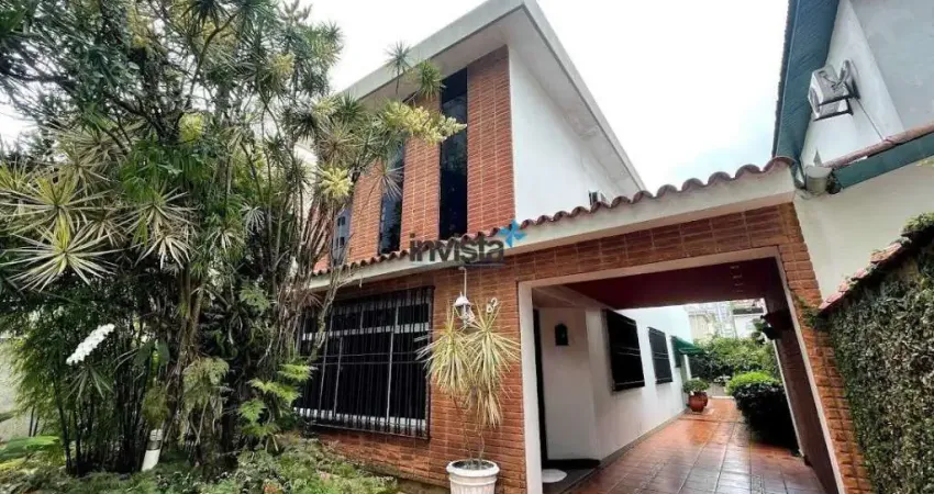 Casa com 3 quartos à venda no Embaré, Santos 