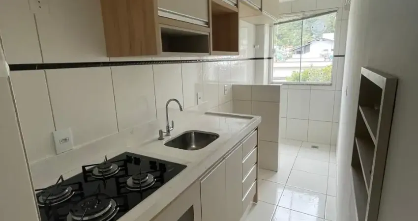 Apartamento com 2 Dormitórios, Fazendinha - Itajaí