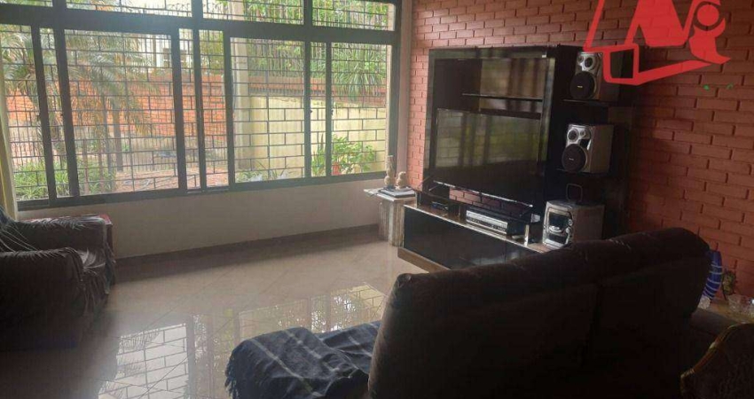 Casa com 3 quartos à venda no Ipanema, Porto Alegre 