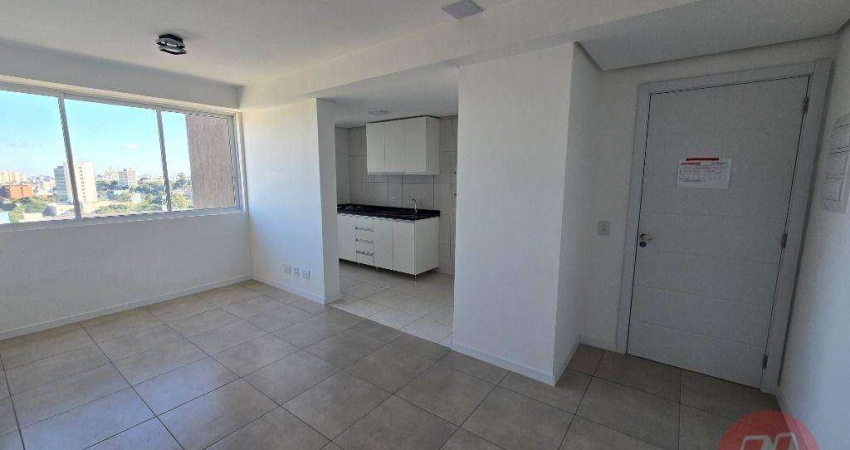 Apartamento com 3 dormitórios para alugar, 74 m² por R$ 3.600,00/mês - Partenon - Porto Alegre/RS
