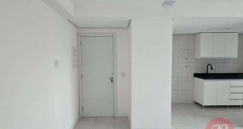Apartamento com 3 dormitórios para alugar, 74 m² por R$ 3.252,00/mês - Partenon - Porto Alegre/RS