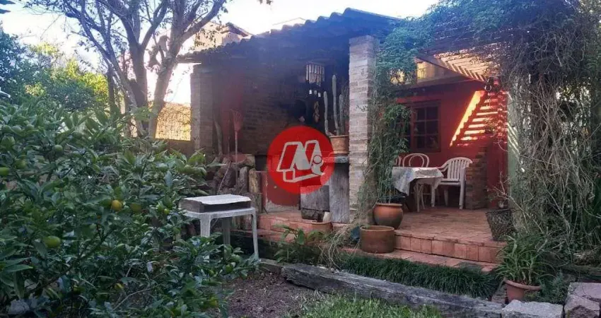 Casa com 4 quartos à venda no Santana, Porto Alegre