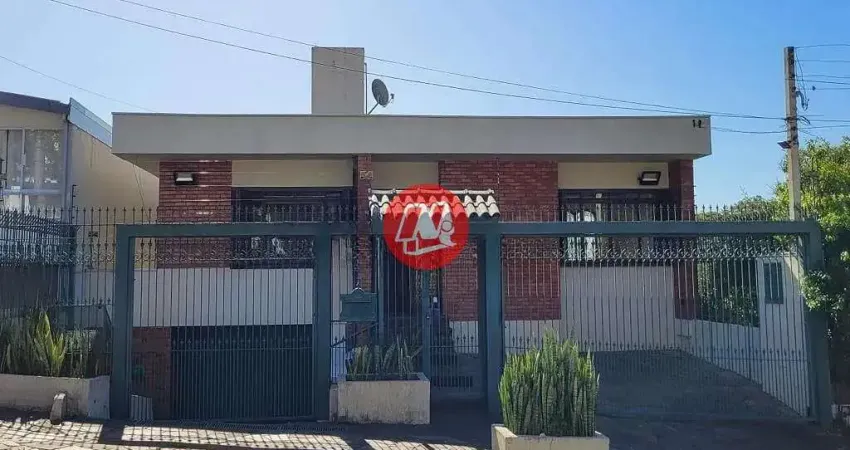 Casa com 4 quartos à venda no Três Figueiras, Porto Alegre 