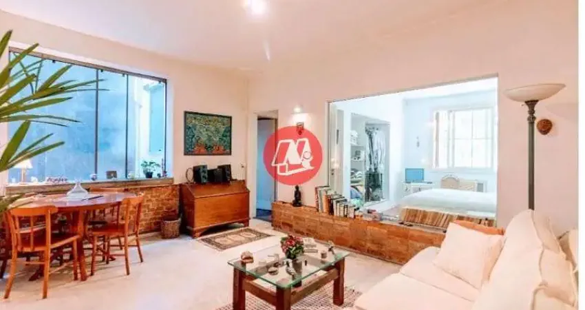 Apartamento na rua são manoel, próximo hospital de clínicas, com sacada, reformado e iluminado.