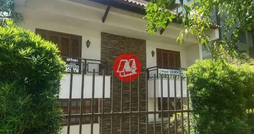 Casa em condomínio fechado com 3 quartos à venda no Três Figueiras, Porto Alegre 