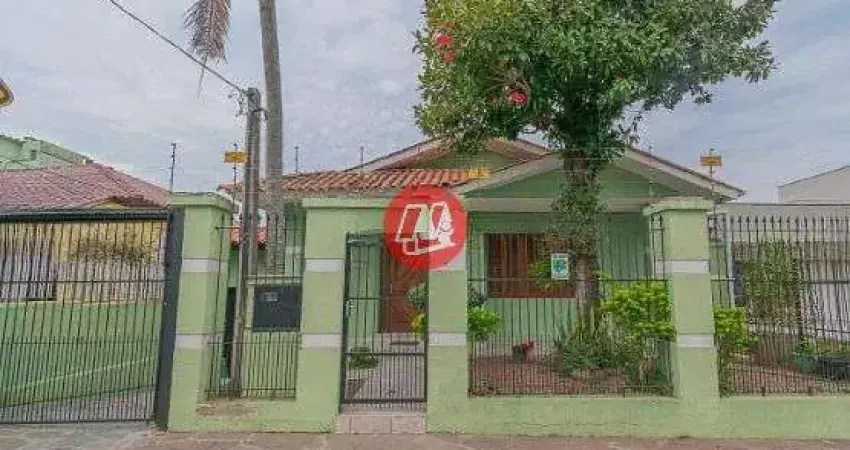 Casa com 3 quartos à venda na Vila Ipiranga, Porto Alegre 