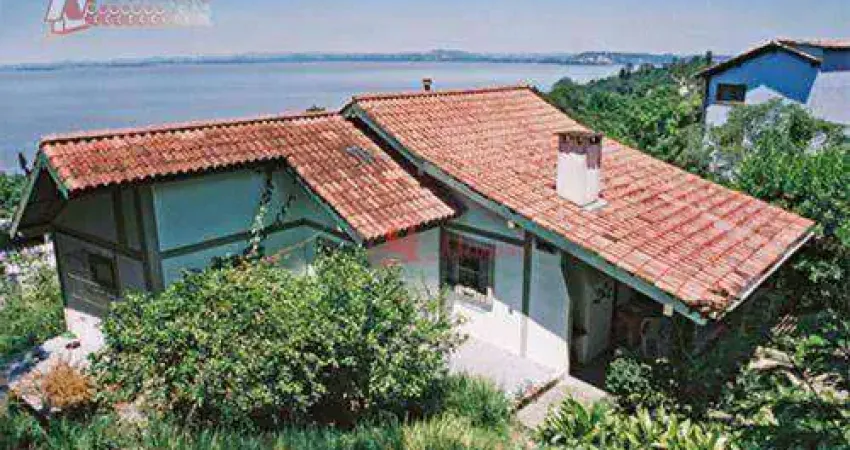 Casa com 3 quartos à venda na Tristeza, Porto Alegre 