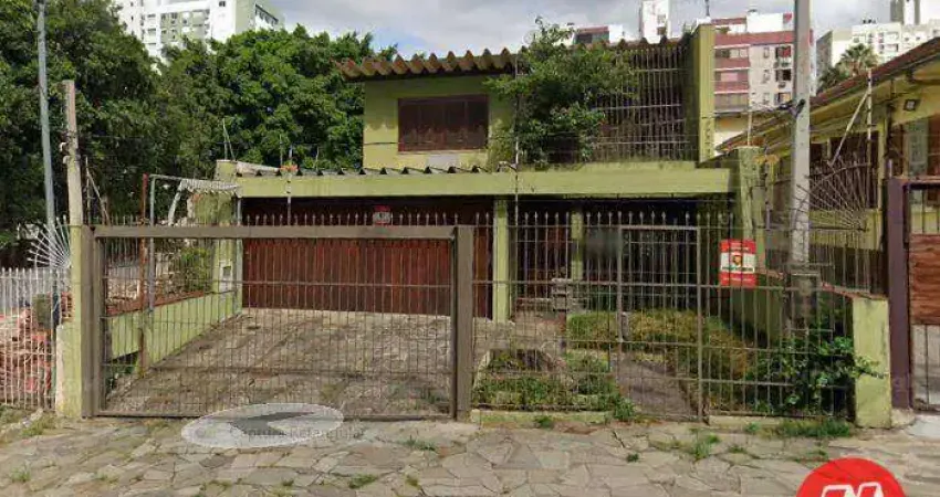 Casa residencial à venda, Santana, Porto Alegre.