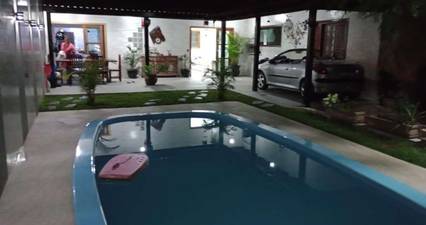 Casa para Venda em Sorocaba, Wanel Ville, 3 dormitórios, 2 banheiros, 5 vagas