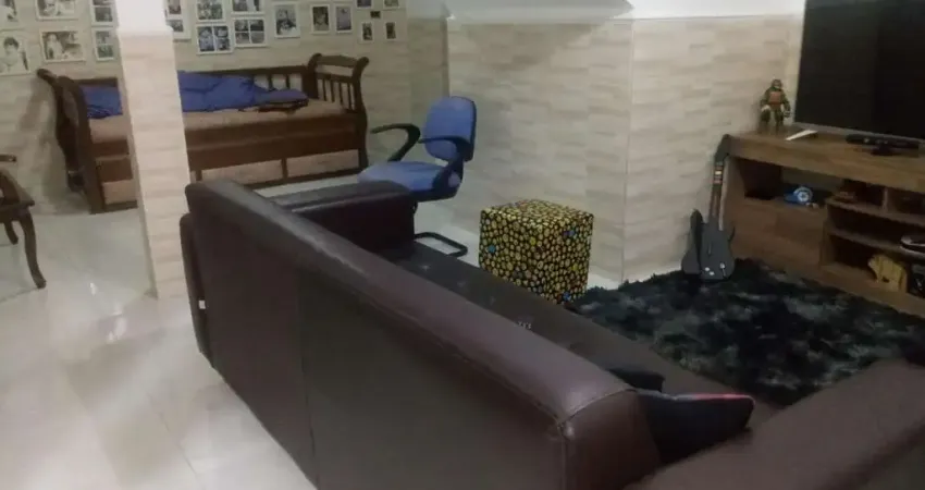 Sobrado para Venda em Barueri, Parque Viana, 3 dormitórios, 2 banheiros, 2 vagas