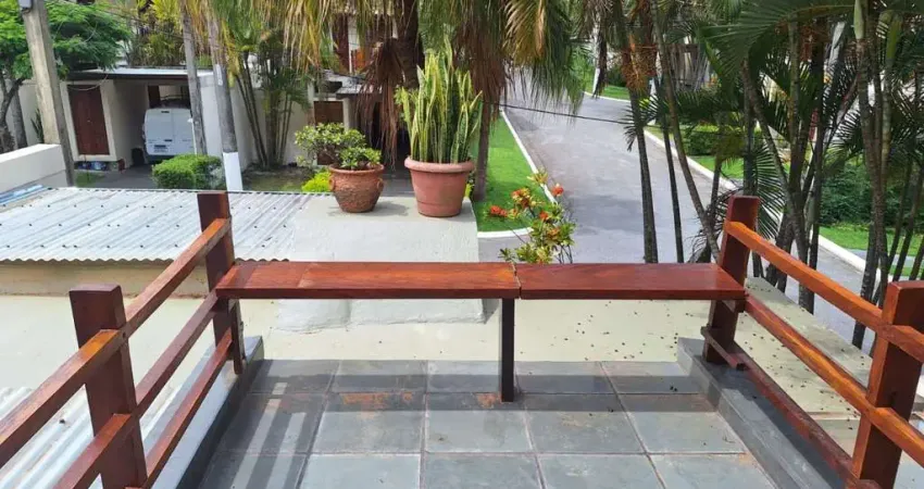 Casa em Condomínio para Locação em Santana de Parnaíba, Alphaville, 3 dormitórios, 1 suíte, 3 banheiros, 2 vagas
