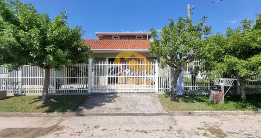 CASA EM REGIÃO DE MORADORES FIXOS EM NOVA TRAMANDAÍ
