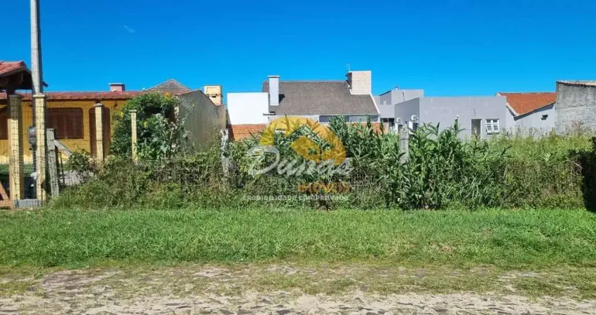 TERRENO APENAS DUAS QUADRAS DO MAR EM NOVA TRAMANDAÍ