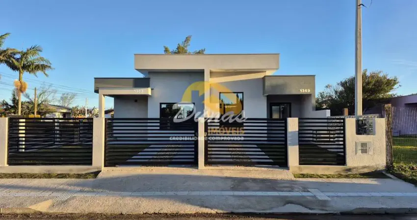 GEMINADA NOVA DE ALTO PADRÃO CONSTRUTIVO EM NOVA TRAMANDAÍ