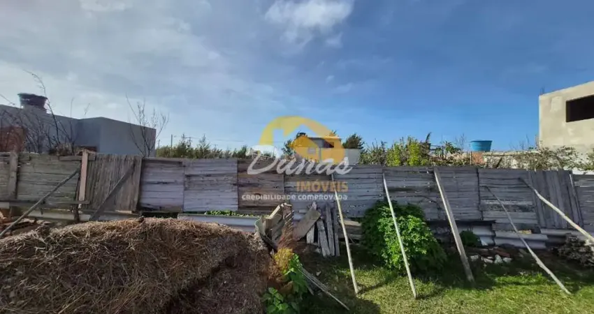 Terreno à venda no Balneário Tiarajú, Tramandaí 
