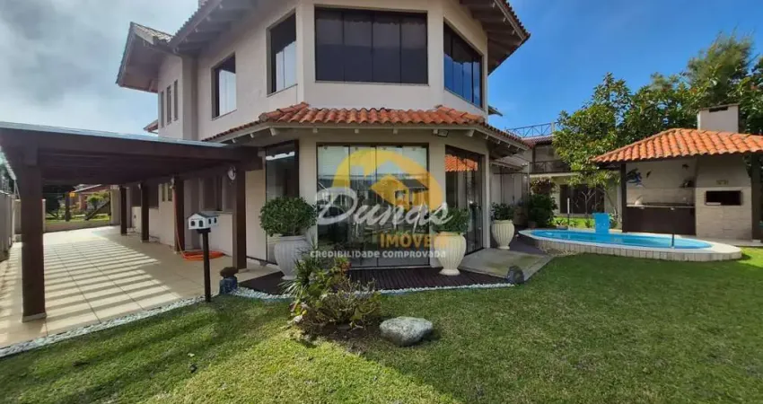 Casa com 6 quartos à venda na Zona Nova, Tramandaí 