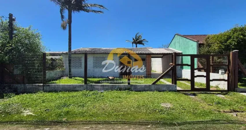 Casa com 3 quartos à venda na Zona Nova, Tramandaí 