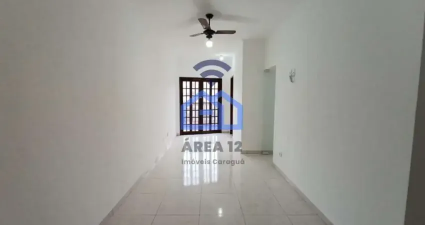 Sala comercial com 38m² para locação, localizada no Centro em Caraguatatuba, SP com 2 banheiros e s