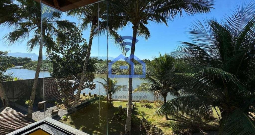 Sobrado à venda no bairro do Travessão em Caraguatatuba, SP - 420m², 4 suítes, área de lazer com pi