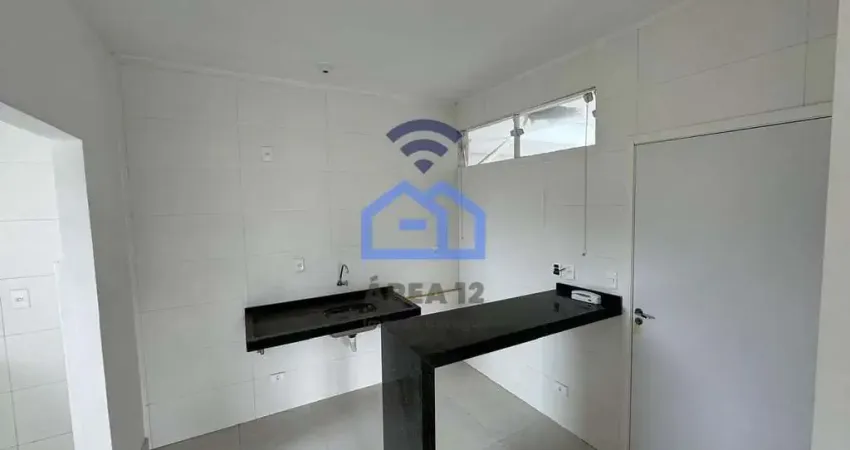 Apartamento para locação no bairro Tarumãs em Caraguatatuba, SP - 70m², com 2 dormitórios, sala, co