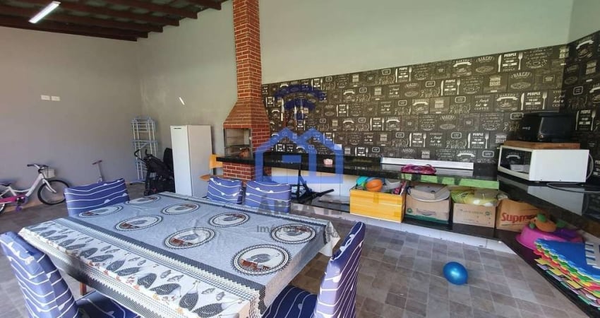 Casa de 3 dormitórios à venda no bairro Jardim Casa Branca em Caraguatatuba, SP - Com área gourmet